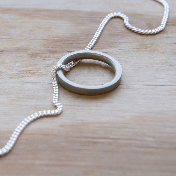 Halo silver necklace