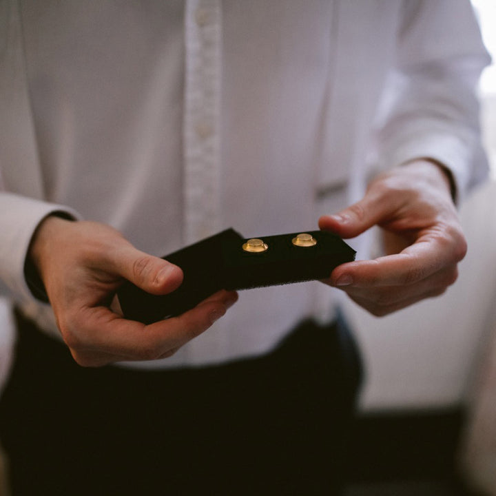 Exclusive - Edward gold cufflinks